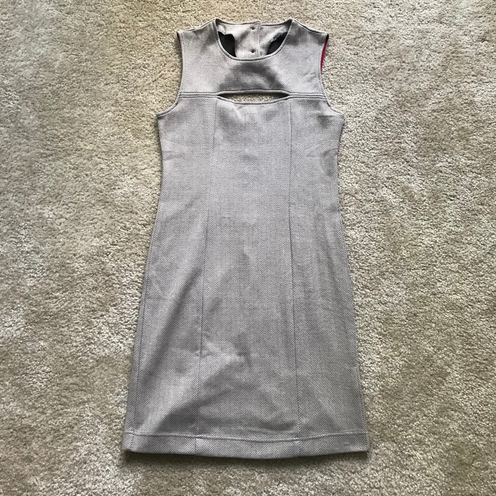 Jonano - Cotton Cut-out Detail Shift Dress